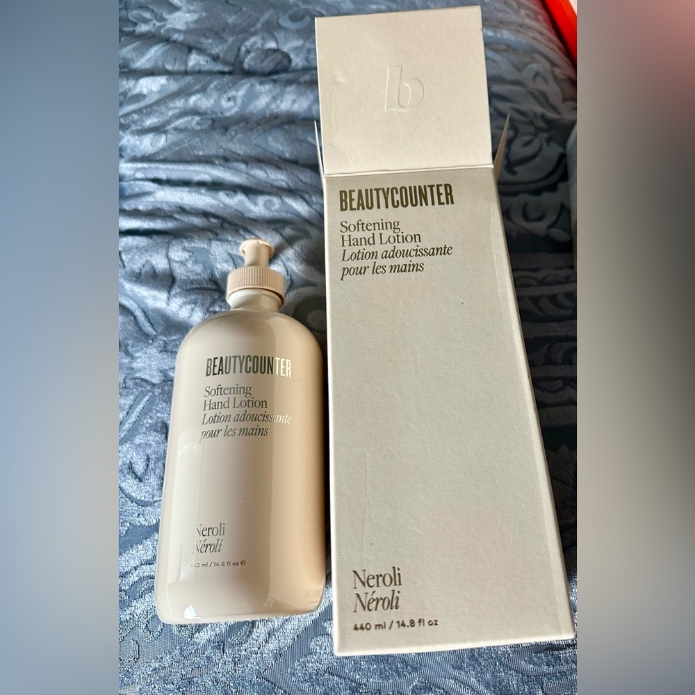 NIB Beautycounter Hand Lotion Neroli